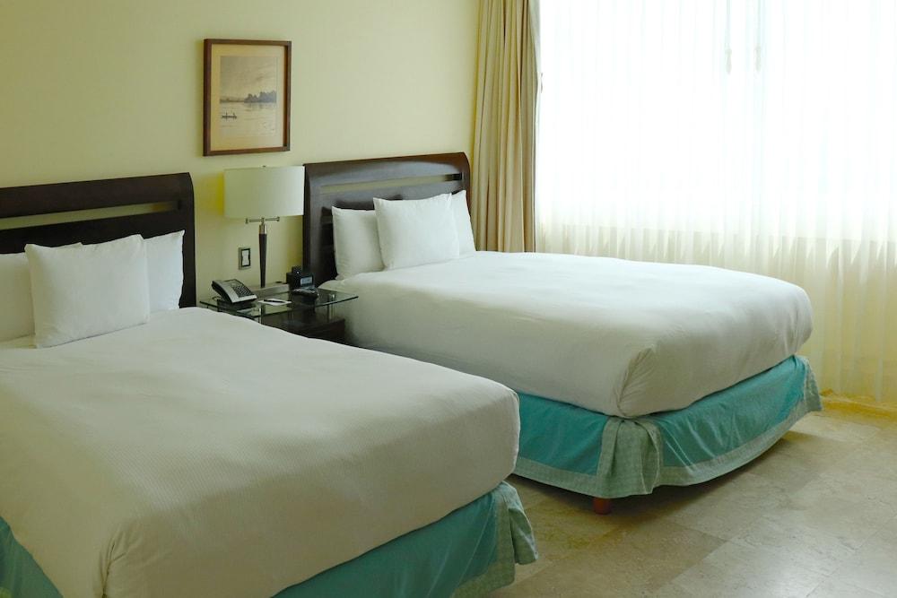 Holiday Inn - Villahermosa Aeropuerto By Ihg Exterior photo