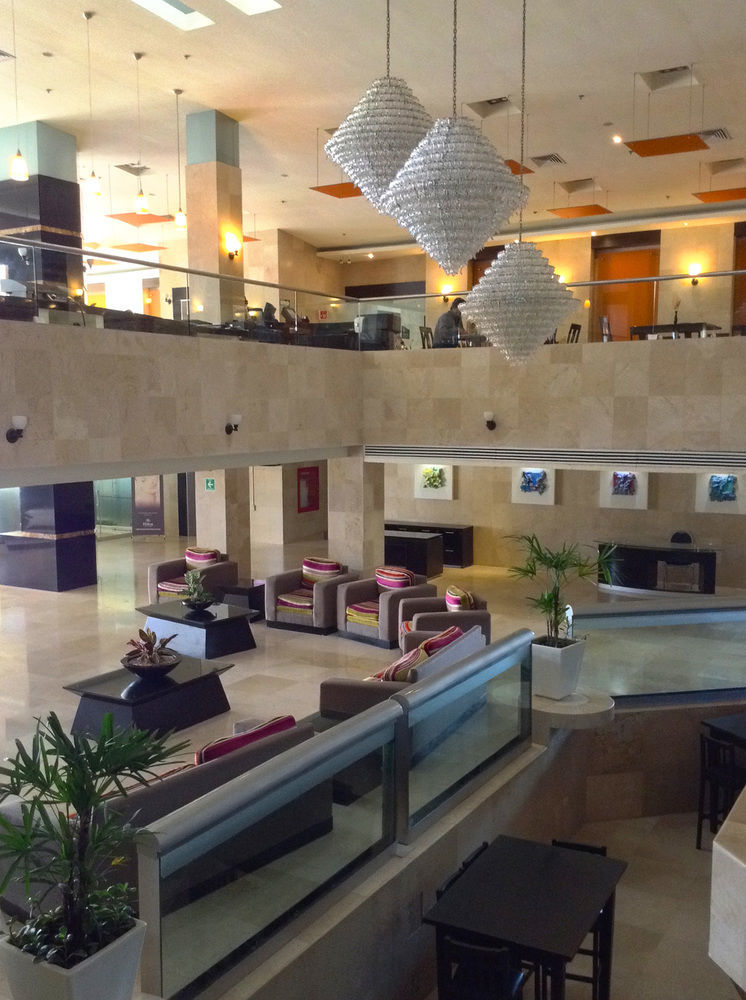 Holiday Inn - Villahermosa Aeropuerto By Ihg Exterior photo